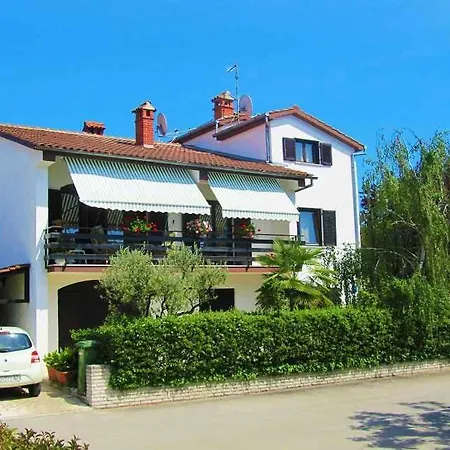 With A - C In Porec-istrien 44245 Apartment